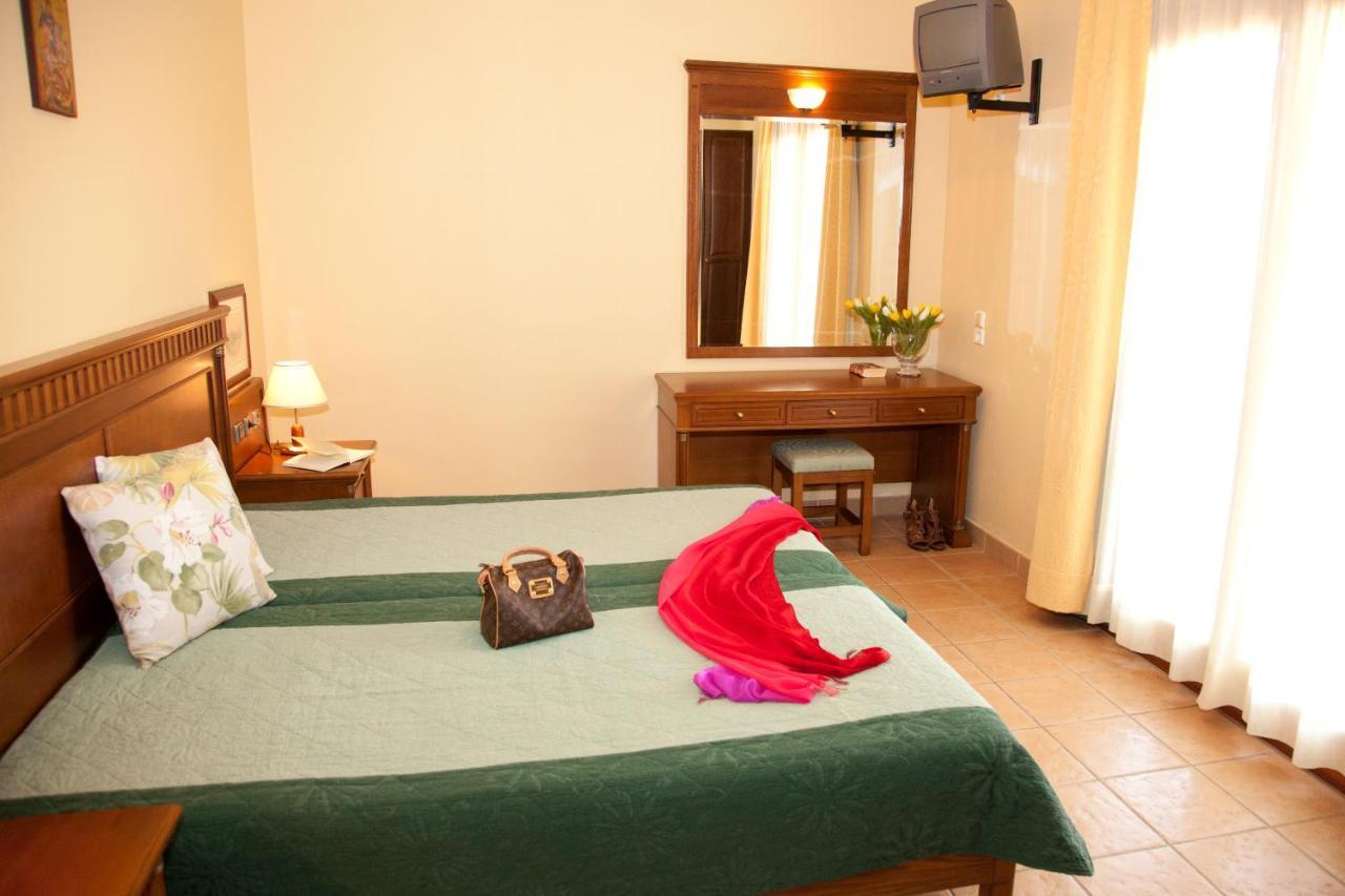 מלון דירות Mylos (adults Only) 4*