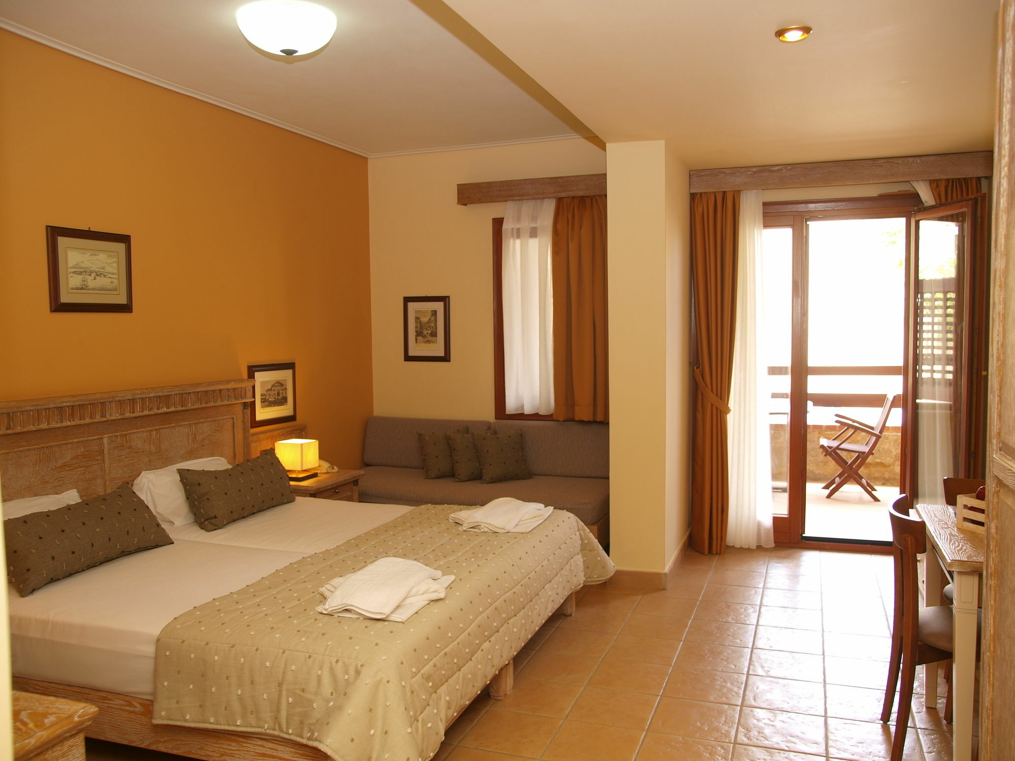 Aparthotel Mylos (adults Only) Platanés